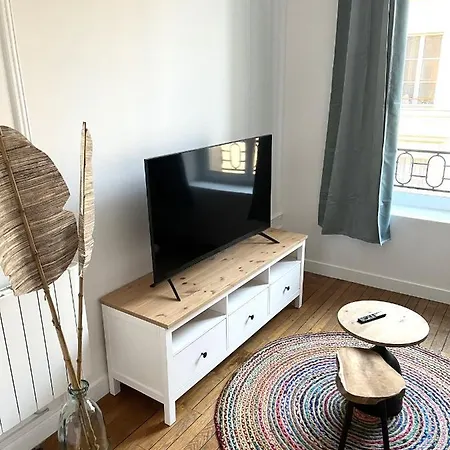 Colbert - De - Forum - Boulingrin Apartment